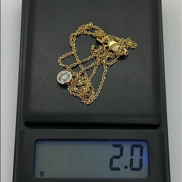 14KT solitaire diamond 💎 necklace - Picture 16 of 17